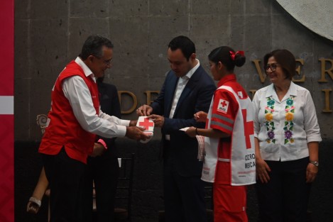 Este día se dio inicio oficialmente a la Colecta Anual de la Cruz Roja. 