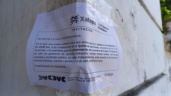 Desde hace ya un tiempo el estado de la calle Independencia en Xalapa, ha aumentado su deterioro, por lo que autoridades municipales ya tienen contemplado su rehabilitación, claro, escuchando las opiniones de los vecinos y esperando su colaboración.  