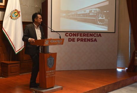  Un hito en la historia de México consideró el gobernador Cuitláhuac García Jiménez el regreso del Ferrocarril del Istmo de Tehuantepec, que hermana los pueblos de Veracruz y Oaxaca en un proyecto ideado hace más de cien años para después ser dejado a la deriva.