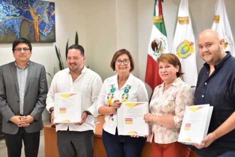 El Congreso del Estado de Veracruz, por conducto de su presidenta, diputada Margarita Corro Mendoza, dio inicio a la recepción de los proyectos de Leyes de Ingreso y Presupuesto de Egresos de los Ayuntamientos de la entidad, conforme a lo dispuesto por el artículo 107 de la Ley Orgánica del Municipio Libre.