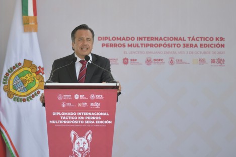 En el evento de arranque, el gobernador Cuitláhuac García Jiménez destacó lo anterior como una estrategia de inteligencia policial que debe prevalecer sobre el enfrentamiento directo con los grupos de la delincuencia, manifestando el orgullo de ofrecer en Veracruz uno de los cursos más reconocidos y certificados por otros gobiernos.