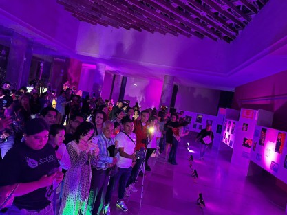 Hoy en el Auditorio IMAC,la Dirección de Cultura inauguró la exposición fotográfica Calaveras Vibrantes, de la Mtra. Blanca L. Reducindo. También ofrecieron una pasarela con catrines y catrinas. 
