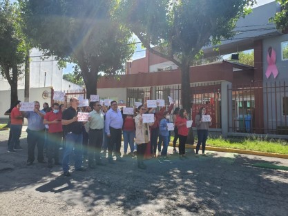En Arco Sur, Ruiz Cortines y Ávila Camacho, manifestantes continúan protestas por recortes en el Poder Judicial.