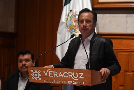 Autoridades del Ayuntamiento de Tecolutla estarían involucradas en el asesinato del exalcalde Gutiérrez Zamora, Wilman Monje Morales, reveló el gobernador Cuitláhuac García Jiménez al referir que pedirá a la Alcaldesa que informe al respecto.