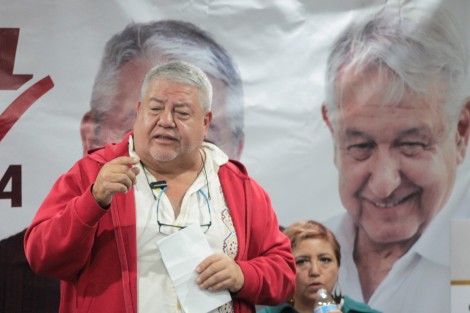 Manuel Huerta, luego de escucharlas, compartió cómo a lo largo de su trayectoria profesional ha conocido de las problemáticas planteadas, y presentó sus propuestas, destacando que, desde dónde esté, luchará por concretarlas. Entre ellas una que desató el aplauso espontáneo , fue la de la creación de la Secretaría de la Mujer.
