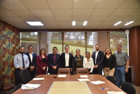 La Comisión Permanente de Vigilancia de este Congreso realizó una reunión para analizar el contenido de los Informes Individuales y el Informe General Ejecutivo de la Cuenta Pública 2022, presentados a esta Soberanía en días pasados por el Órgano de Fiscalización Superior del estado (Orfis), a cargo de la auditora Delia González Cobos.
