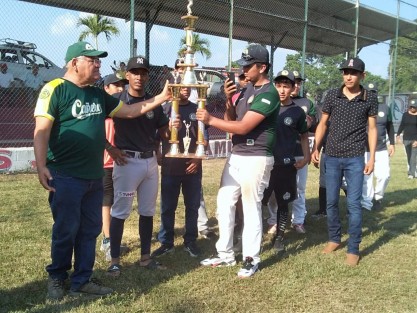 Este sábado deberá surgir el segundo finalista de la quinta temporada de la Liga Instruccional Cañera Daniel Pérez Valdez, cuya alma mater es Ángel Gómez Tapia, líder de la CNPR; Cañeros de Omealca ya espera rival en la final.