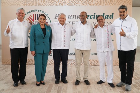 Se llevó a cabo el Encuentro Palenque, por una vecindad fraterna y con bienestar, en el que el Presidente Andrés Manuel López Obrador, junto con mandatarios y representantes de gobiernos de Centro y Sudamérica elaboraron un plan para enfrentar el problema migratorio en la región. 