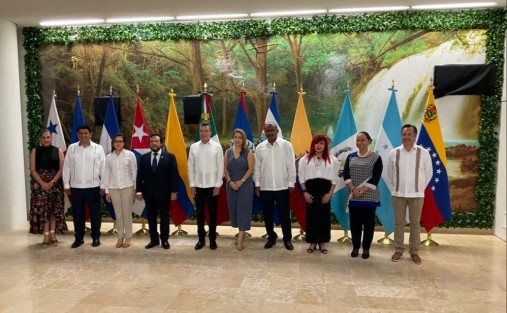 Gobernadores de los estados del Sureste, asistieron a la Cumbre de Palenque, un acercamiento con las naciones de Centro y Sudamérica, con miras a buscar soluciones al problema migratorio de la región. 