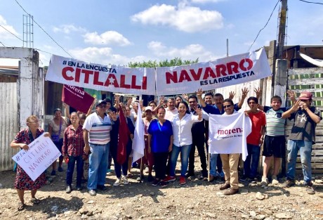 La candidata a coordinar los Comités de Defensa de la 4T, Citlalli Navarro, escuchó a mujeres guerreras y a hombres que luchan diariamente por salir adelante, quienes trabajan en los mercados de Córdoba, Veracruz, municipio en donde la veracruzana también aprovechó para visitar a sus simpatizantes de la Colonia Tierra y Libertad.