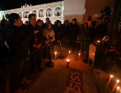  Este viernes se inauguró la muestra de altares de muertos de diferentes dependencias y oficinas de gobierno; el evento por primera vez se realizó en la Fortaleza de  San Carlos, en Perote, cuna del Heroico Colegio Militar, que este año celebra su bicentenario