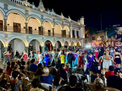 Xantolo en el zócalo de Veracruz,  Ver..