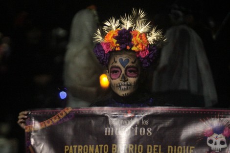 En el Paseo de los Lagos se llevó a cabo la Procesión de Catrinas 2023, en la que participaron integrantes de los talleres del Ayuntamiento, Vecinos del barrio de El Dique, variados grupos musicales, de danza y xalapeños  y xalapeñas chidos y culturales. 