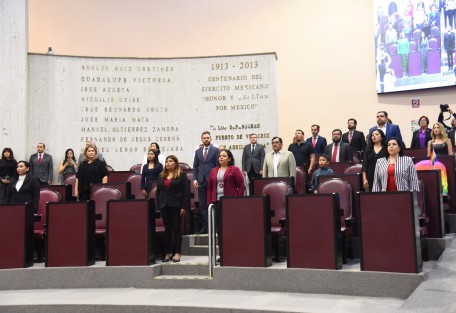 En la primera sesión ordinaria del Tercer Año de Labores de la LXVI Legislatura, el Pleno del Congreso aprobó la integración de la Comisión Especial para el Otorgamiento de la Medalla y Diploma Adolfo Ruiz Cortines 2023.