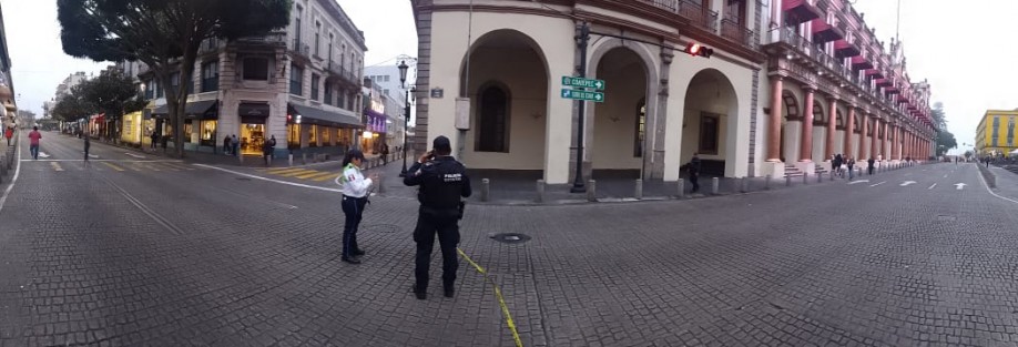 Autoridades del Gobierno de Veracruz lograron acordar una reunión para este jueves a las 7 de la noche con el gobernador del estado para tratar temas de relacionados con rezagos en el proceso de localización de desaparecidos e identificación de cuerpos encontrados en fosas.