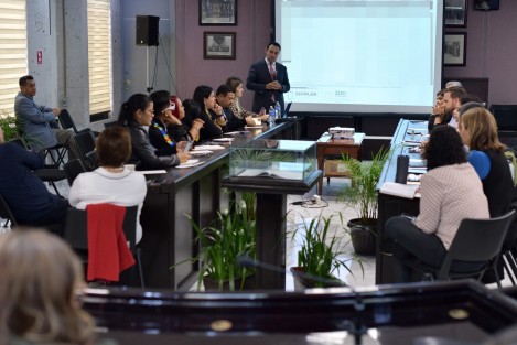 La Comisión Permanente de Hacienda del Estado, recibió al titular de la Secretaría de Finanzas y Planeación (Sefiplan), José Luis Lima Franco, quien explicó la integración del Proyecto de Presupuesto de Egresos para el ejercicio fiscal 2024. 