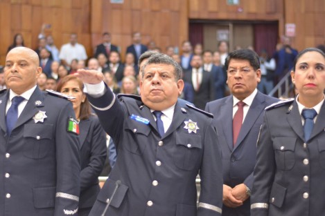 El funcionario expuso el trabajo realizado durante el reciente año en nueve bloques: Fortalecimiento operativo, Reforzamiento del C4, Profesionalización, dignificación y fortalecimiento policial, Fortalecimiento a las policías municipales, Prevención y participación ciudadana, Reinserción efectiva, Compromiso y proximidad social, Acciones en materia de género y Combate a la corrupción.