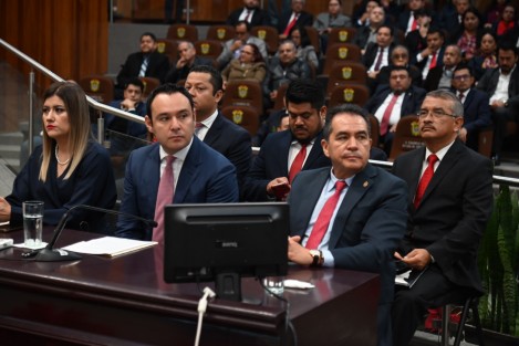 Cumplimos con orgullo y gracias al orden, transparencia y disciplina financiera tenemos récord de obras; cada año los montos en el rubro van al alza y tenemos un estimado de 7 mil 500 millones de pesos al cierre del presente: un aumento del 29.7% respecto a 2022, afirmó el titular de la Secretaría de Finanzas y Planeación (SEFIPLAN), José Luis Lima Franco.