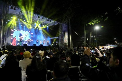 Con amplia y diversa cartelera se desarrolla  el Festival Internacional Xalapa y su Cultura.