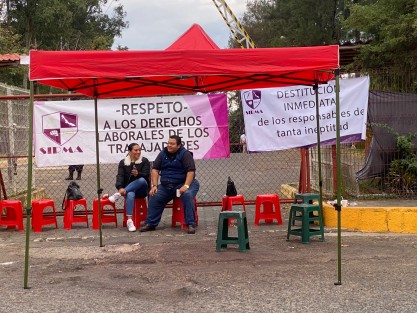 Miembros de las organizaciones sindicales SIRMA, GNTE, SATEBAEV y ASTEV, tomaron este lunes las oficinas centrales de la SEV,  inconformes por la falta de pago de los seguros institucionales, asignaciones de plazas, entre otros.
