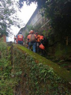 Luego de las labores de rescate se supo por los documentos que se trataba de Osmir Pineda quien estaba en calidad de desaparecido desde el pasado miércoles 22 de noviembre.