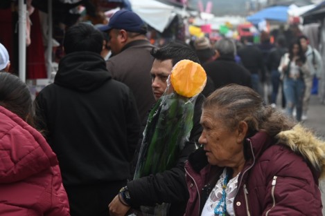 Desde hace unos días, sobre todo el fin de semana pasado, la zona de El Dique se llena de peregrinos, quienes devotamente acuden año con año a la Basílica Menor a venerar a la Virgen de Guadalupe. 