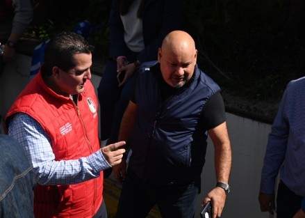 En el lugar se vieron caras de la política veracruzana, poco vistas desde hace un tiempo.