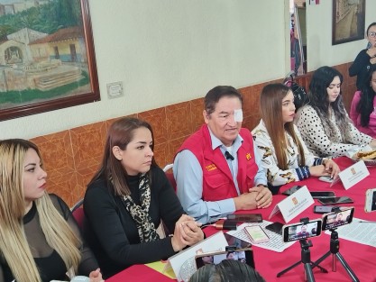 Además confirmó que  Fuerza por México podría ser parte de la coalición. Sin embargo recalcó que PT aspira a encabezar 5 candidaturas, no menos. 