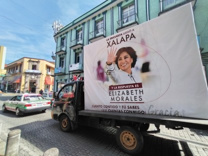 Temporada de reciclaje,...perdón, de pre campañas. 