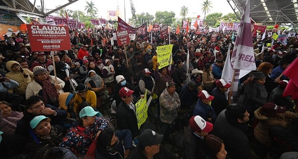 La precandidata de Morena a la Presidencia de la República, Claudia Sheinbaum, estuvo en Poza Rica, en lo que fue uno de los cierres de precampaña en el país. Estuvo acompañada de la precandidata de ese partido a la gubernatura de Veracruz, Rocío Nahle, así como del precandidato al Senado, Manuel Huerta.