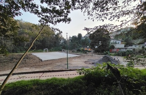 Los trabajos están en proceso. Hay 4 canchas deportivas que están por rehabilitarse, ya se está trabajando en 2; una de ellas con pasto sintético. Por ahora los fines de semana siguen asistiendo familias, que pronto disfrutarán más sus paseos con las mejoras que se realizan. 