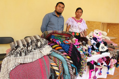 Apoyando los artesanos veracruzanos, en el Museo de Arte delñ Estado, en Orizaba, Ver. este fin de semana se da espacio al Mercado artesanal Artífice, con una amplia variedad de productos elaborados 100% por manos veracruzanas.