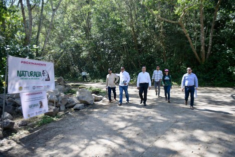 El Gobernador Cuitláhuac García, realizó un recorrido por el proyecto Naturalia. A través de redes sociales anunció que habrá sorpresas pronto. 
