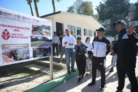 Este sábado fue inaugurado con una caminata, el Parque Ecológico Molino de San Roque el cual fue rehabilitado para que miles de personas en Xalapa puedan disfrutar de actividades al aire libre, dentro del programa de rescate de espacios públicos en beneficio de las familias veracruzanas.