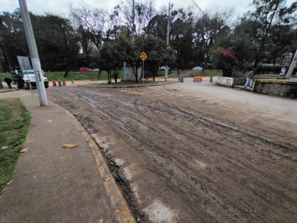 A decir de los trabajadores, están a días de reabrir la avenida Ruiz Cortines y la entrada a Ebano, la cual en los últimos meses ha sido cerrada en varios tramos por las reparaciones.