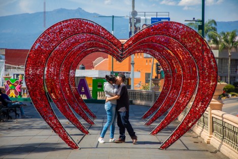 Para celebrar el Día del Amor, este 14 de febrero a las 19:00 horas, la Orquesta Municipal de Xalapa (OMX) ofrecerá en el parque Benito Juárez el concierto gratuito Salsinfónica, evento en el que estará acompañada del Ballet Staku Tantlina.


