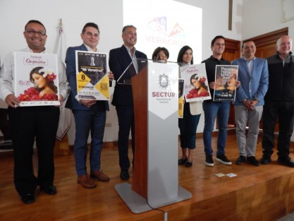 El Festival Internacional de la Orquídea en su edición 2024, que será del 21 al 31 de marzo en Coatepec, reunirá a los orquidiofilos más representativos de México quienes expondrán más de 40 mil ejemplares. 