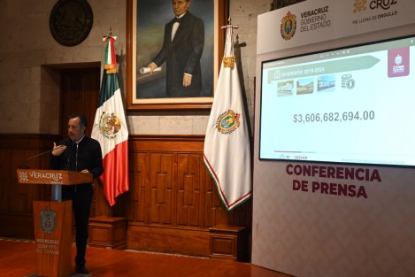 El gobernador Cuitláhuac García Jiménez destacó la inversión de más de 3 mil 600 millones de pesos en lo que va de su sexenio para rehabilitar clínicas y hospitales.