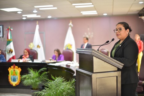 Para que en Veracruz no se registre más un solo caso de cohabitación forzada de personas adultas con menores de edad, la diputada Illya Dolores Escobar Martínez propuso reformar el Código Penal del estado, que prevé de ocho años a quince años de prisión y una multa de 500 a mil Unidades de Medida de Actualización (UMA), penalidad de carácter imprescriptible.