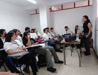 Como parte de su tarea de conformar  Entornos Protectores de la niñez y adolescencia, la Secretaría Ejecutiva de SIPINNA del H. Ayuntamiento de Xalapa,  llevó a cabo el taller Prevención de la Violencia, dirigido a las y los estudiantes del Instituto de Gastronomía ISIMA.