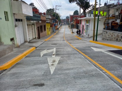 Completamente rehabilitada luce ya la calle Independencia en la ciudad de Xalapa, aunque aún permanece cerrada a la circulación vehicular. A menos que se vayan a realizar trabajos de jardinería, se espera que en breve sea abierta. 
