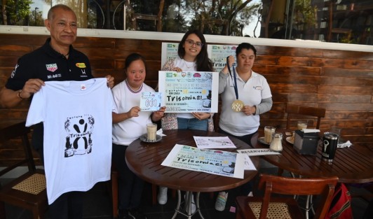 El Instituto Down Xalapa A.C en conjunto con la Lic. En Educación Deportiva (UPAV) invitan a participar el la carrera Trisomía 21, a realizarse el 10 de marzo, en las categorías  de 5K y caminata 3K con el fin de recaudar fondos para ese instituto. Imagen: