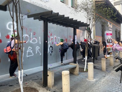 Por el Día Internacional de la Mujer miles de xalapeñas salieron a las calles de la Capital para recriminar la violencia y desigualdad que viven las mujeres en Veracruz y el país.