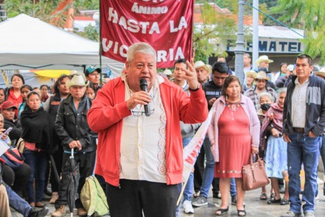 Continuando con sus recorridos para conocer de cerca las inquietudes de la sociedad, Manuel Huerta estuvo este domingo en Zongolica, Ver. 