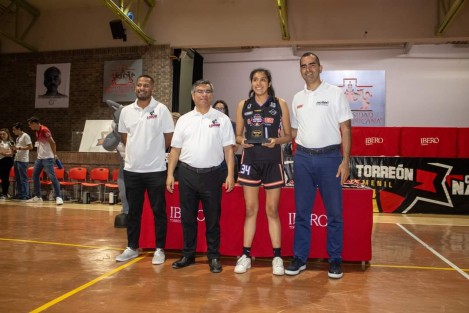 Terminó la temporada en la Asociación de Baloncesto Estudiantil (ABE) para las jugadoras de la Universidad Anáhuac Veracruz campus Xalapa. Las dirigidas por Gerardo Vera Cruz se instalaron en el tercer lugar de la competencia, que ya tiene a los dos equipos que subieron a la primera división nacional.