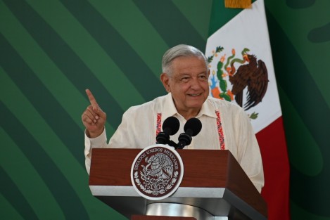  El presidente Andrés Manuel López Obrador aseguró que los ataques a la candidata de Morena al gobierno de Veracruz, Rocío Nahle García, obedecen al periodo electoral a la temporada del chayote.

