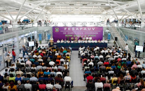 La región Veracruz de la Universidad Veracruzana (UV) fue sede de la CXII Asamblea Estatal Extraordinaria del Sindicato Estatal del Personal Académico de esta casa de estudios (Fesapauv), en la que quedó de manifiesto el respaldo a las iniciativas impulsadas por la actual administración rectoral, en particular al anteproyecto para modificar la Ley Orgánica de la institución. 