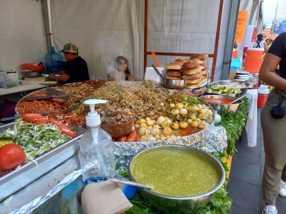 Este fin de semana en Xalapa, santo Festival del Taco en el parque Juárez. Alrededor de 50 expositores, para todos los gustos.  
