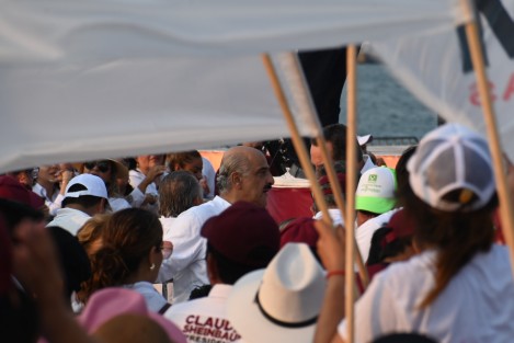 Personajes de Morena, aliados y simpatizantes acudieron al arranque de campaña de su candidata a la gubernatura. 