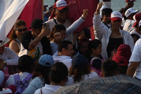 Personajes de Morena, aliados y simpatizantes acudieron al arranque de campaña de su candidata a la gubernatura. 
